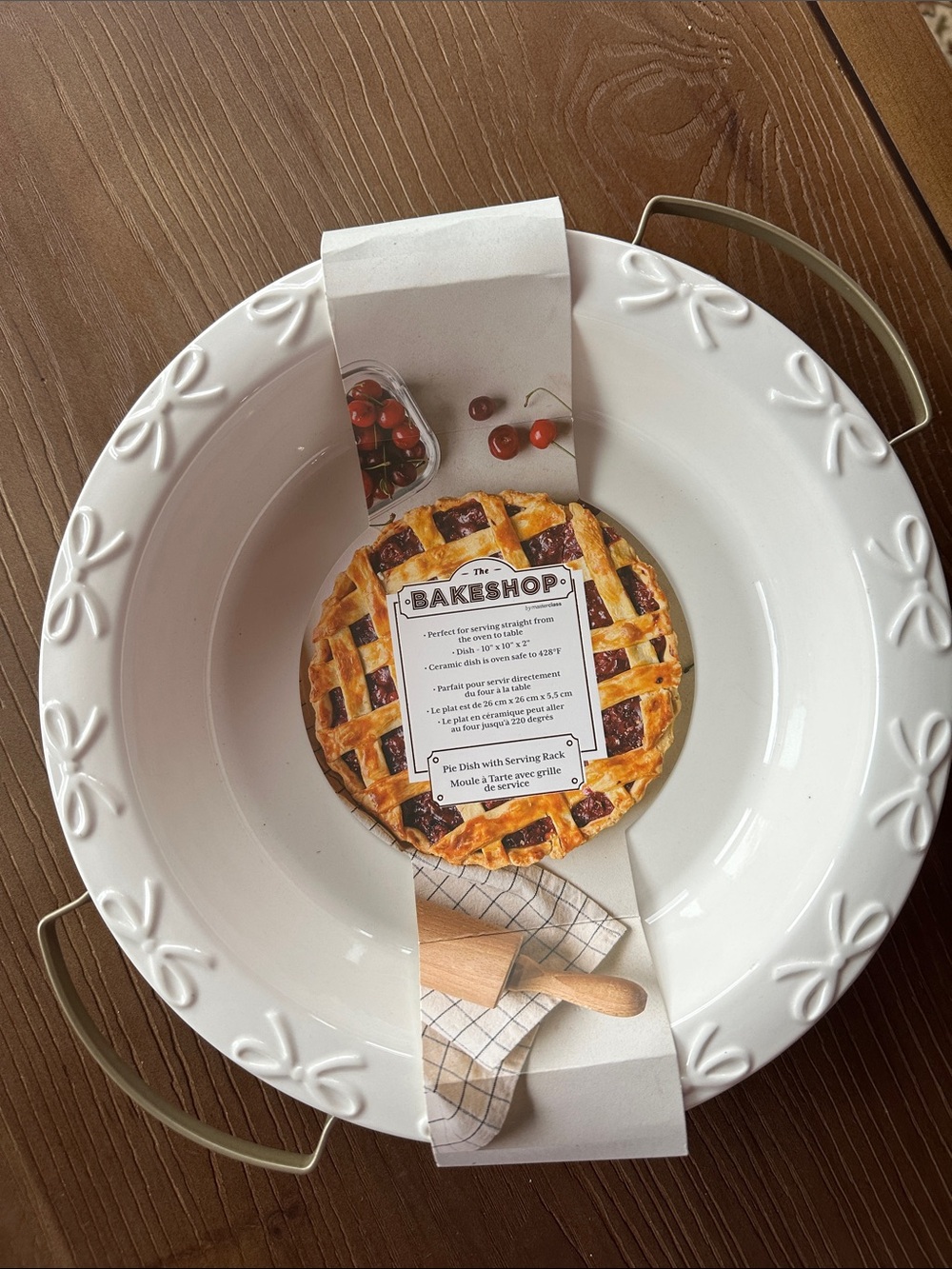 The Bakeshop White Ceramic Pie Dish with Serving Rack.